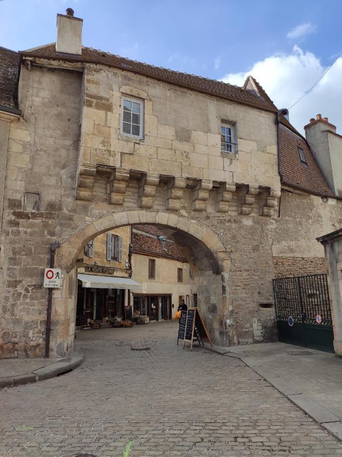 Locn'Roll Apartment Semur-en-Auxois Exterior foto